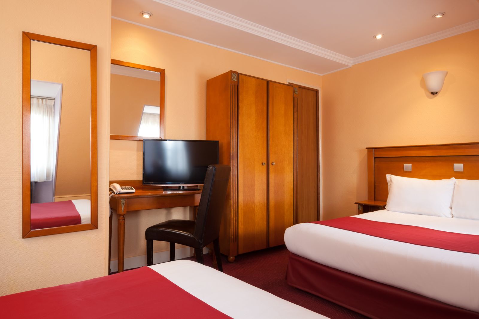 Grand Hotel Amelot ปารีส ภายนอก รูปภาพ