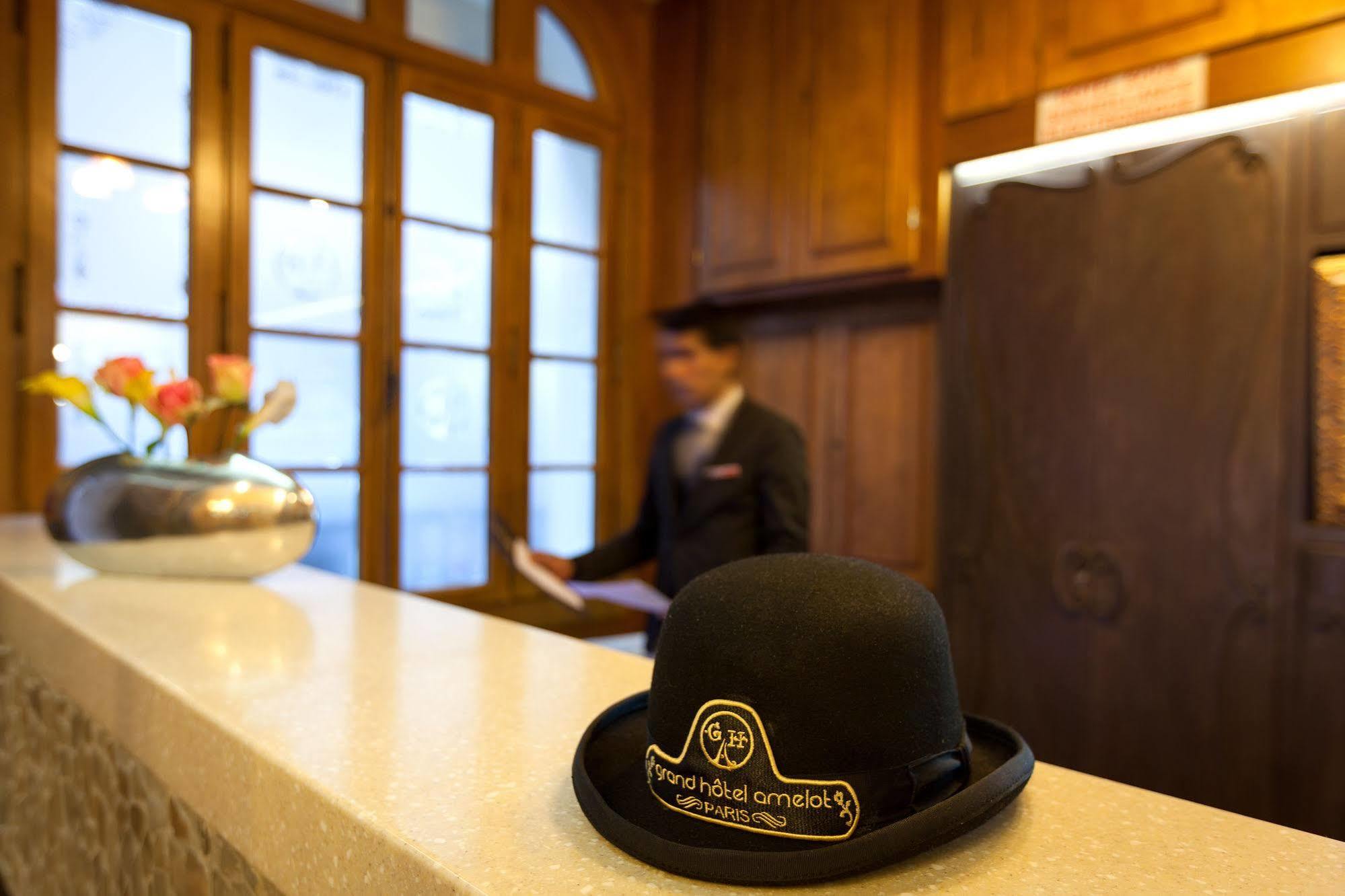 Grand Hotel Amelot ปารีส ภายนอก รูปภาพ